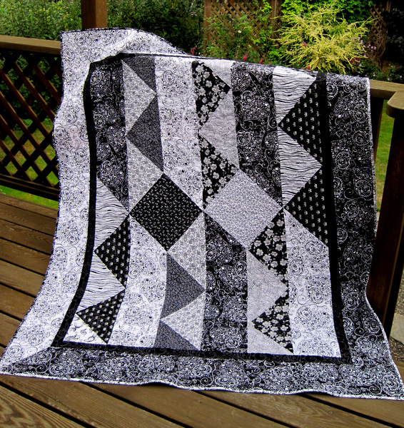 Addendum: Hanging Quilts with 3M Command Strips » First Light Designs