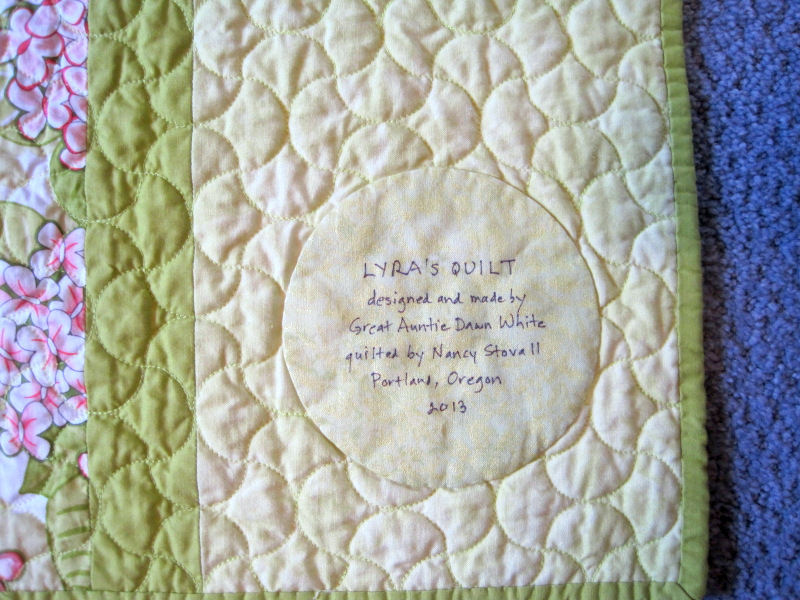 2013-11, Lyra's quilt label 1