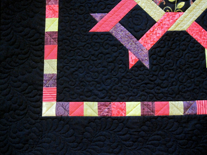 2014-1 Square Dance quilting detail 1