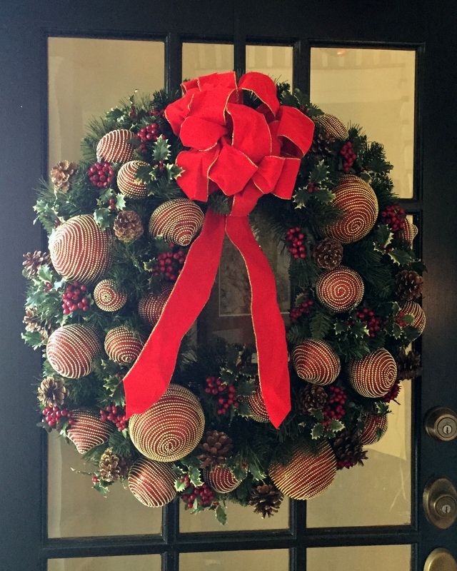 stoffel-dec-2016-front-door-wreath