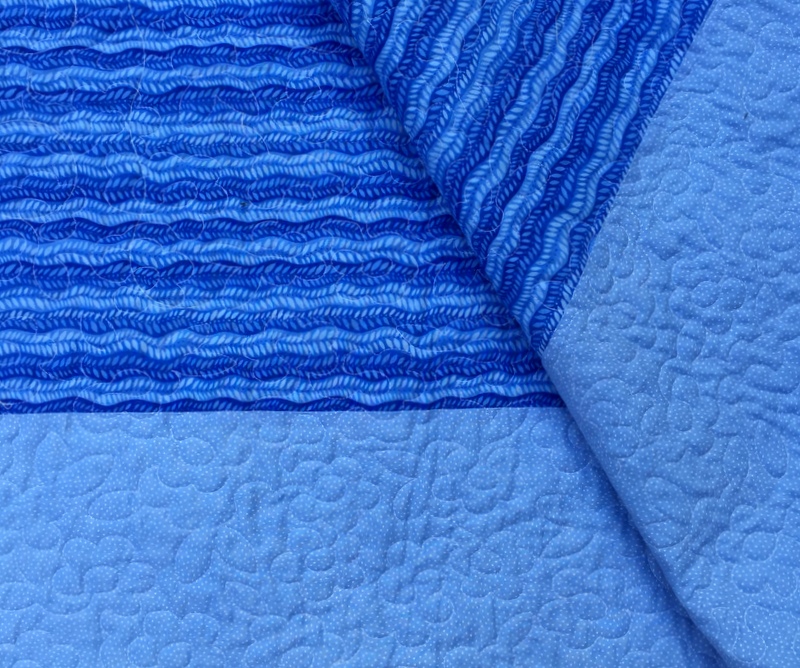 mlns-quilt-back-detail